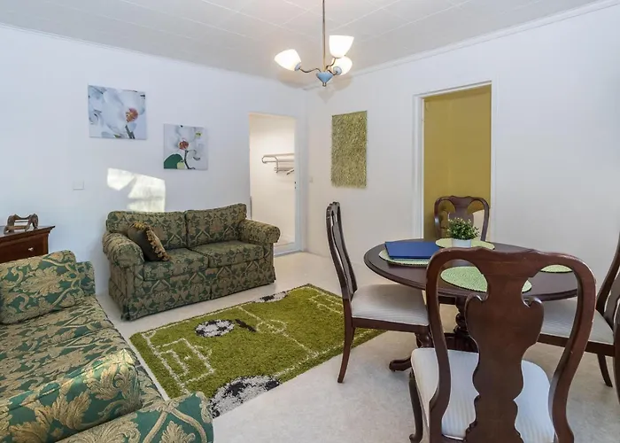 Kelloselkae B By Interhome